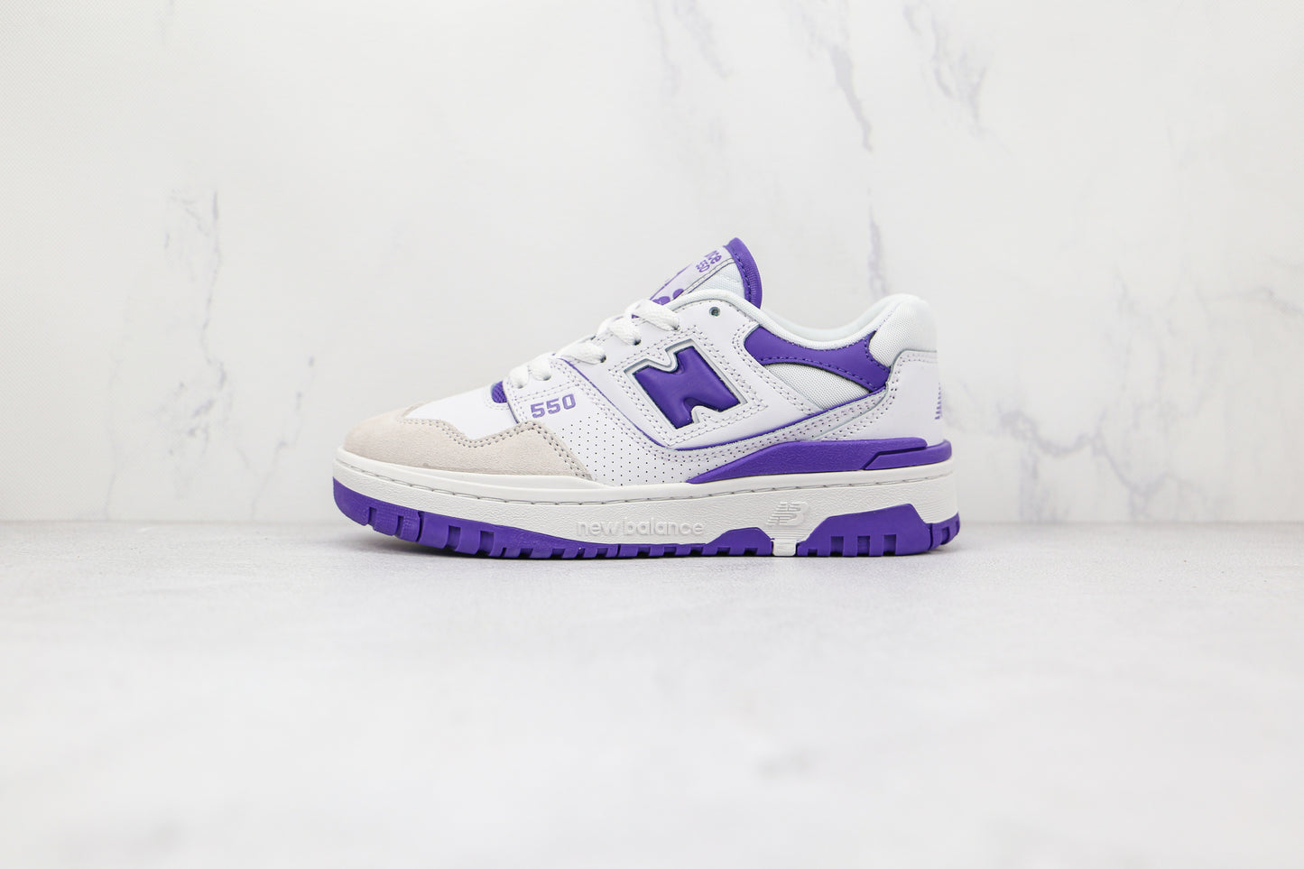 NB 550 White and Blue