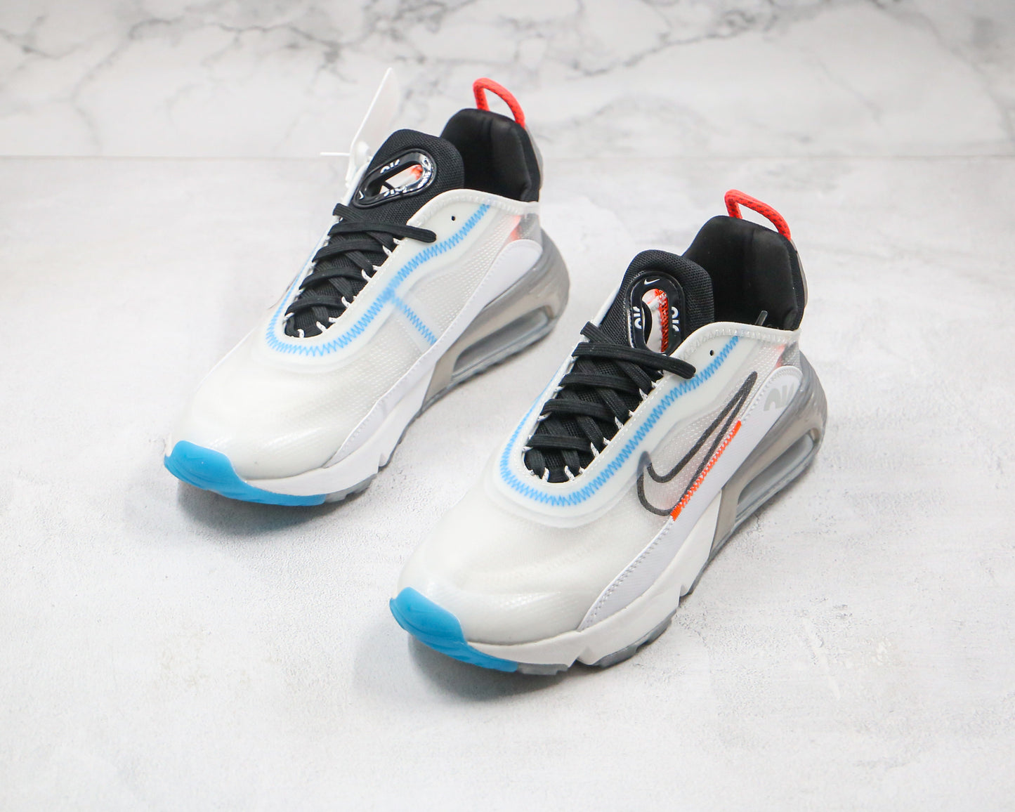 Air Max 2090 B30 Branco e Preto
