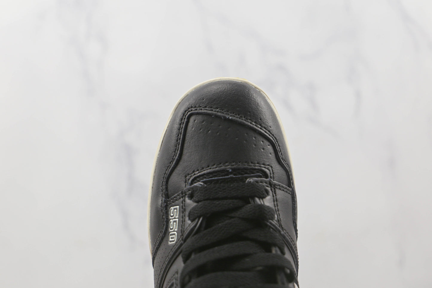 NB 550 Preto e Branco  V39