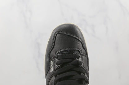NB 550 Preto e Branco  V39