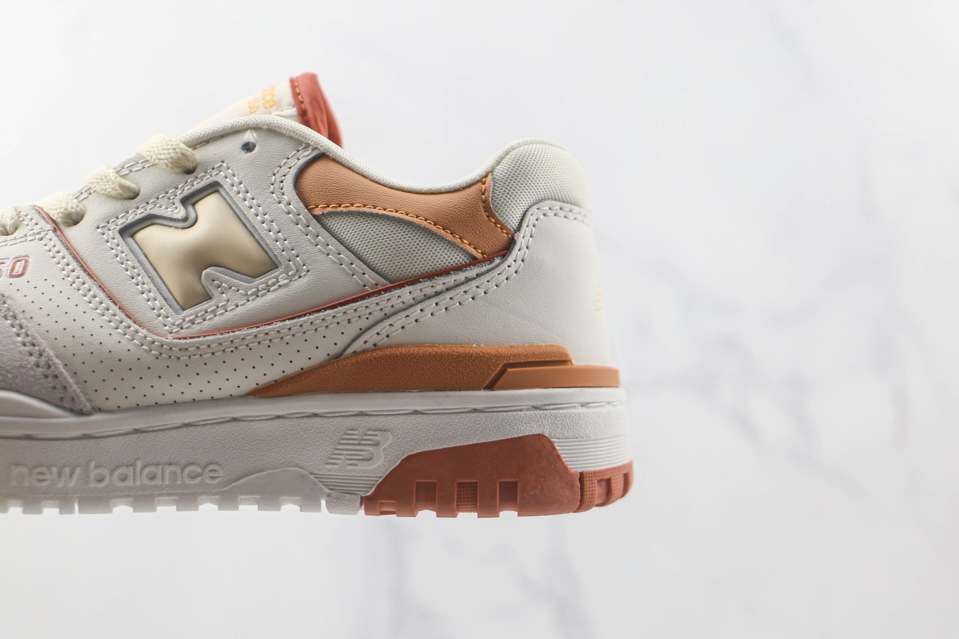 NB 550 Claro