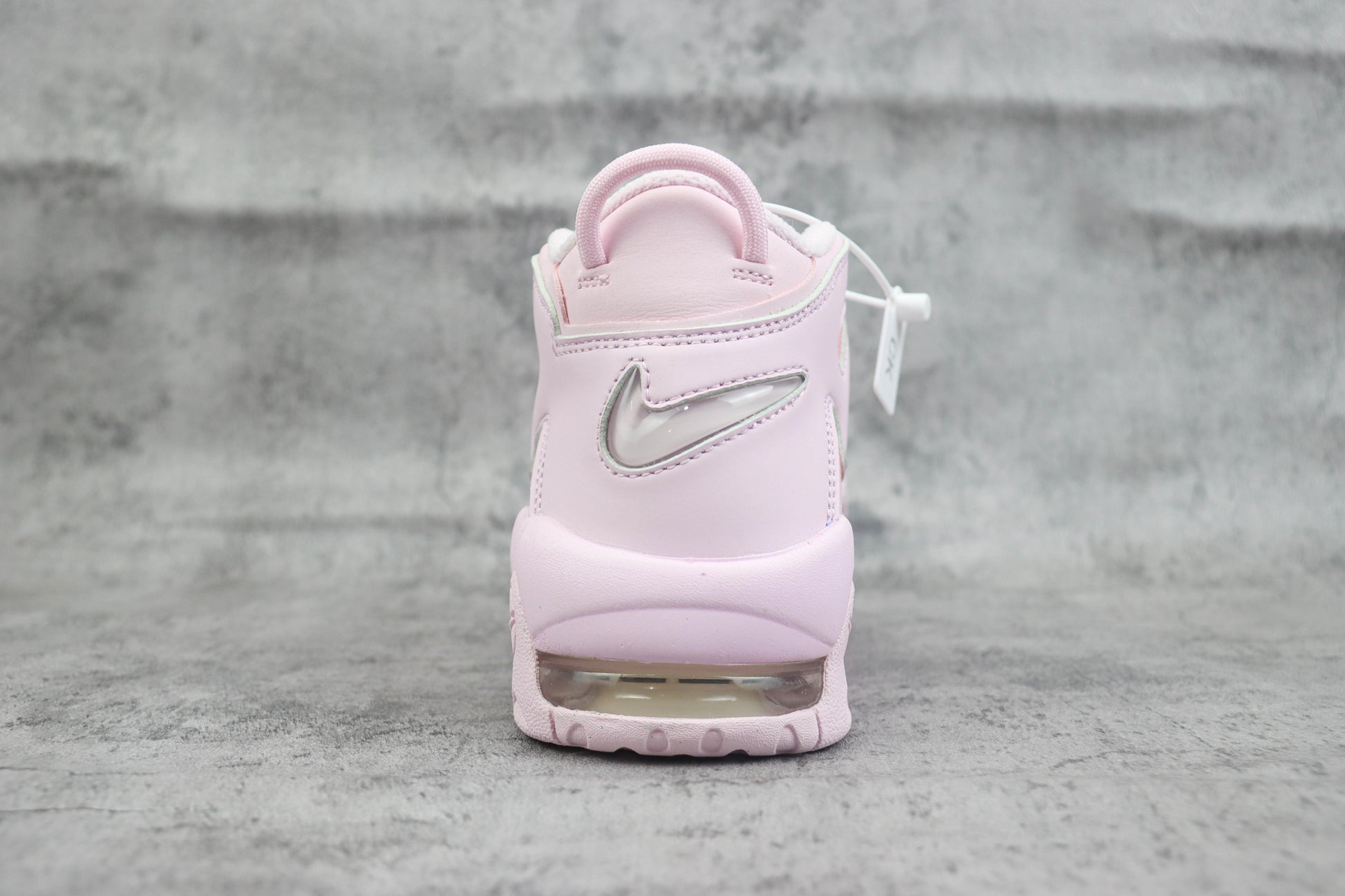 Air More Uptempo Rosa