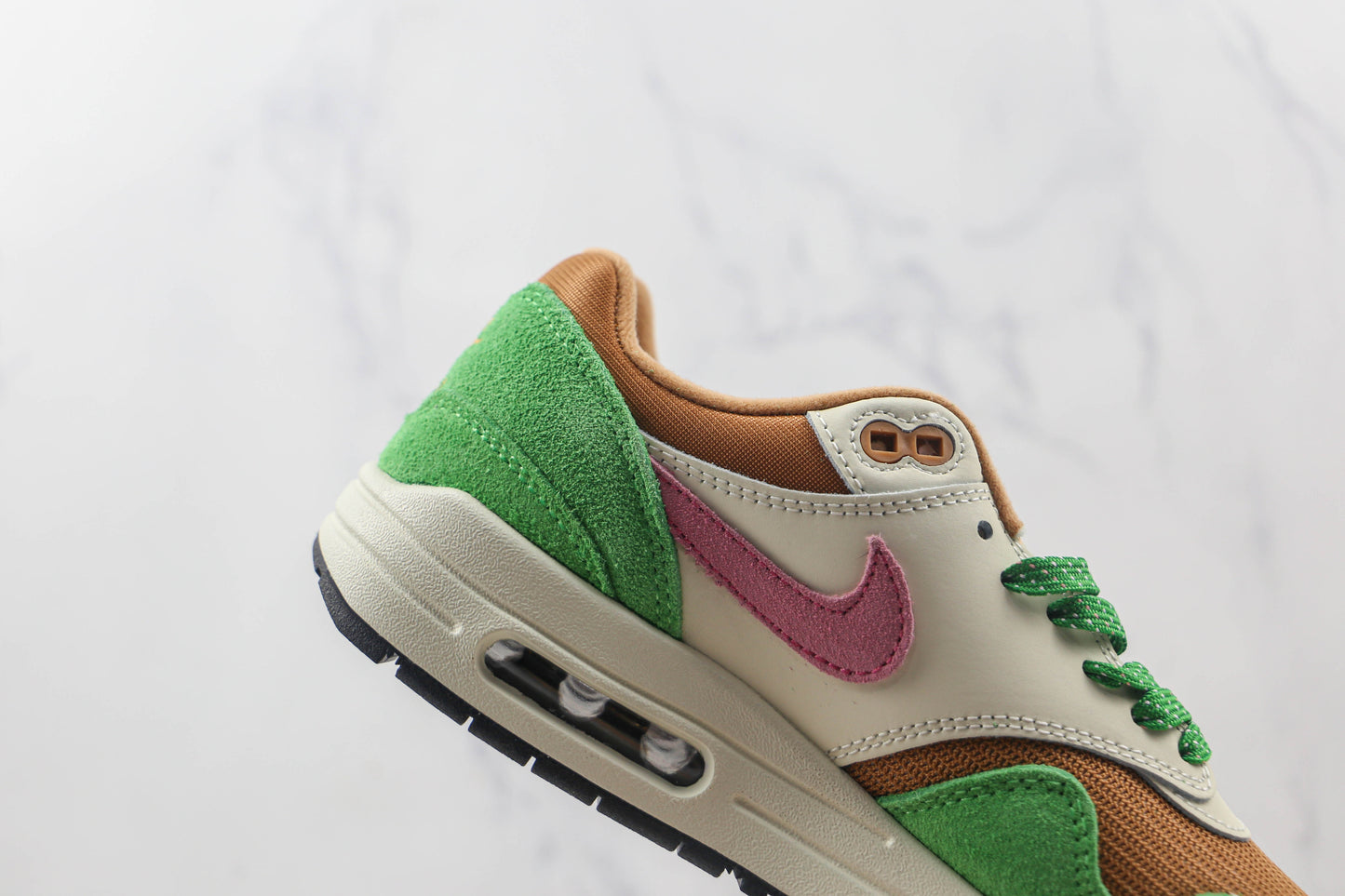 NK Air Max 1