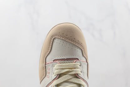 NB 550 White