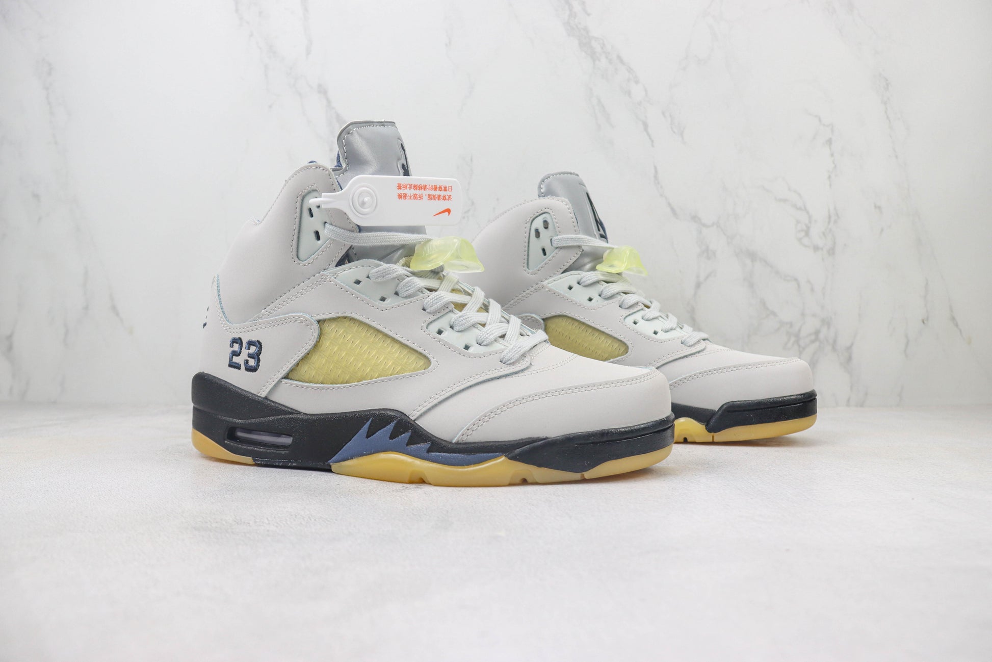 Air Jordan AJ5
