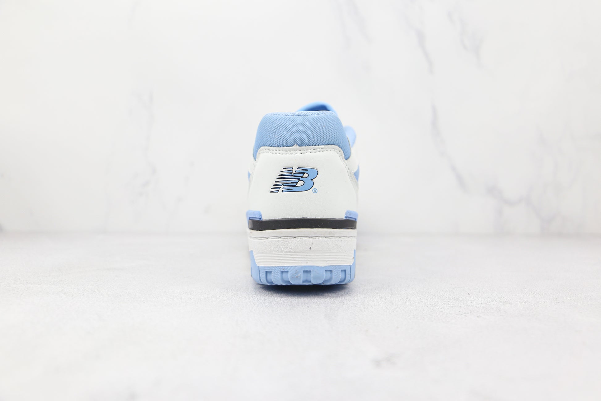 NB 550 Branco e Azul