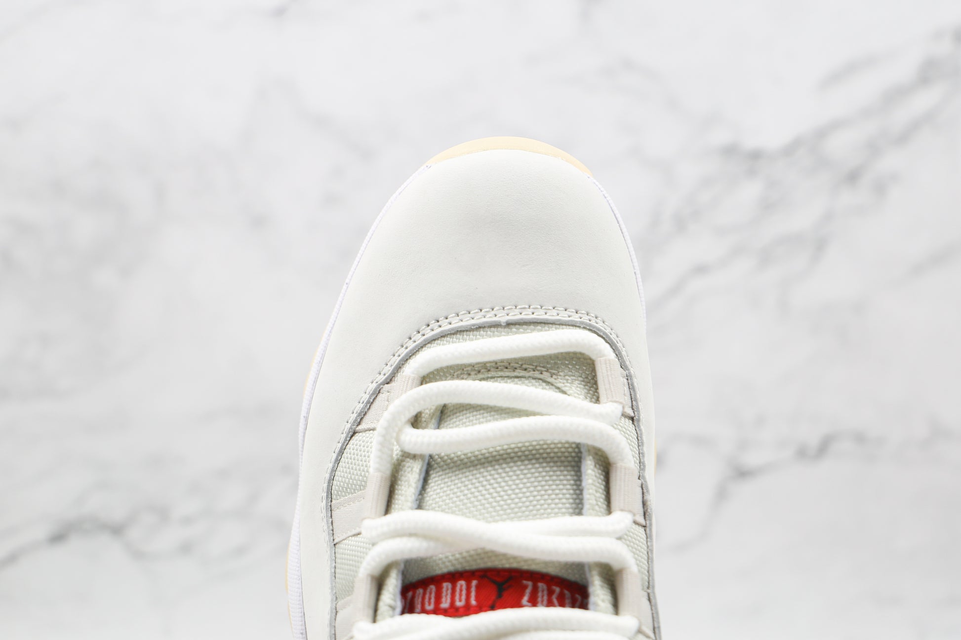 Air Jordan 11 Retro V25