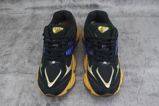 New Balance NB9060 Preto e Dourado