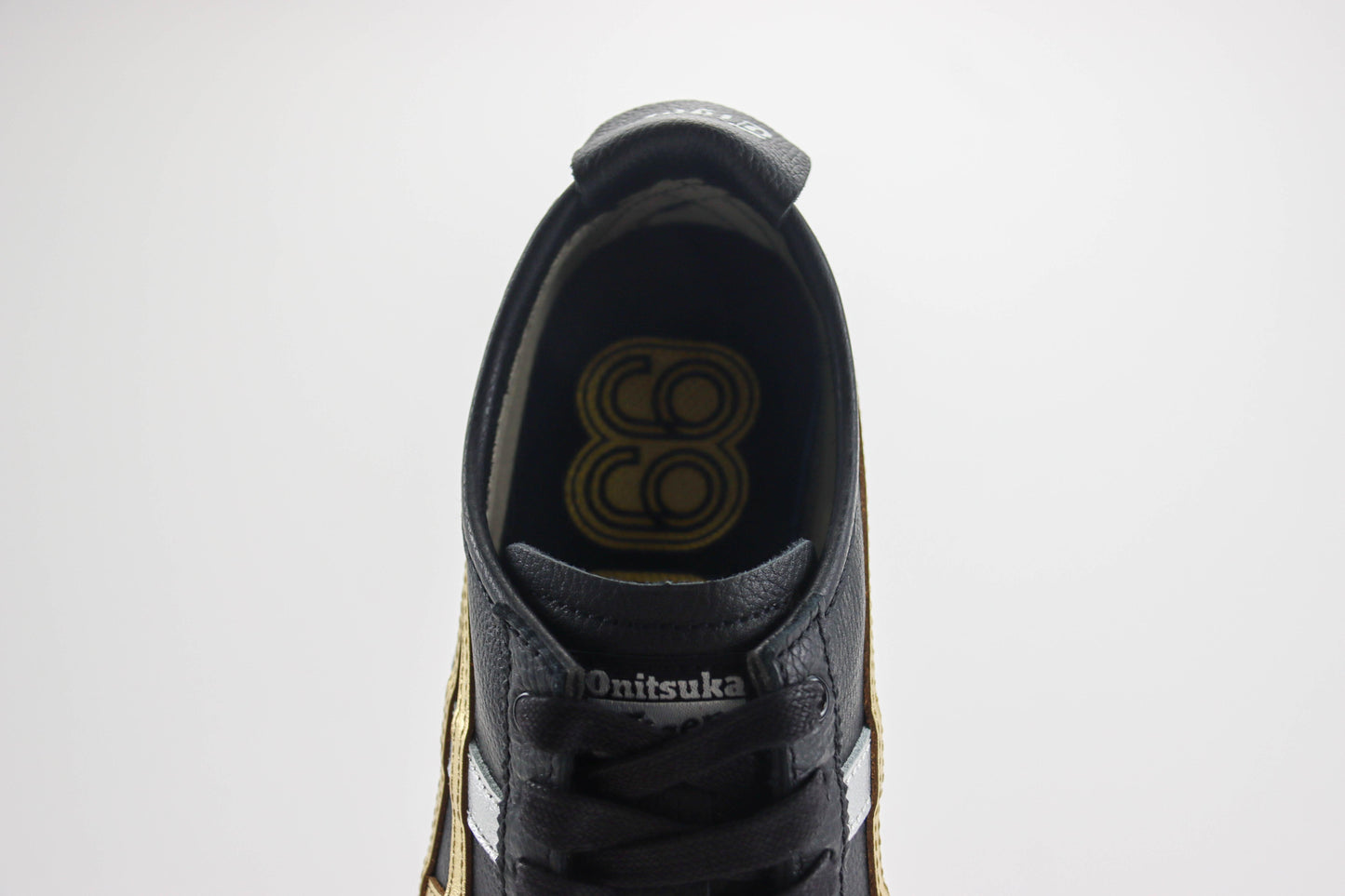 Asics Mexico 66 Preto e Dourado