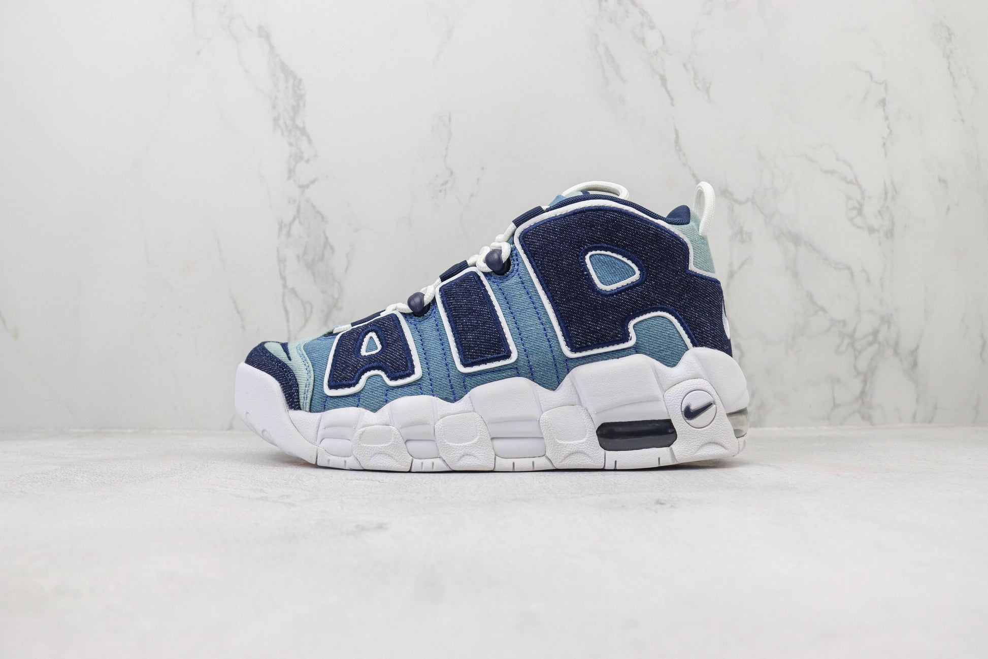 NK Air More Uptempo Azul Escuro